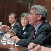 From left: Paul Jarris, executive director of the Association of State and Territorial Health Officials, Rear Admiral Anne Schuchat of CDC and Dr.Anthony Fauci of NIH on Capitol Hill, 28 Apr 2009