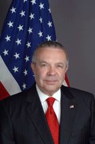 Photo of Richard E. Hoagland