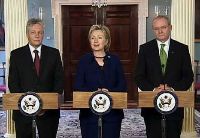 Date: 03/17/2009 Description: Secretary Clinton meets with Northern Ireland First Minister Peter Robinson and Deputy First Minister Martin McGuinness.  State Dept Photo