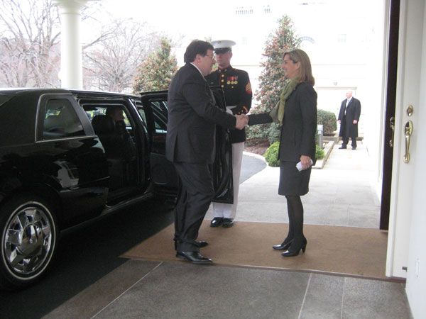 Date: 03/17/2009 Description: Acting Chief of Protocol Gladys Boluda greets Prime Minister Brian Cowen of the Ireland at the White House. State Dept Photo