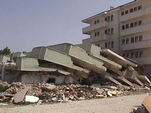 Izmit, Turkey damage