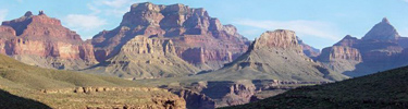 View across canyon below Horseshoe Mesa