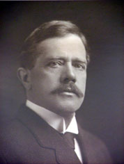 Photo of Henry M. Hoyt