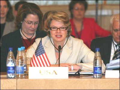 Secretary Spellings delivers remarks at the opening plenary session of the G-8 Education Ministerial meeting in Moscow, Russia.