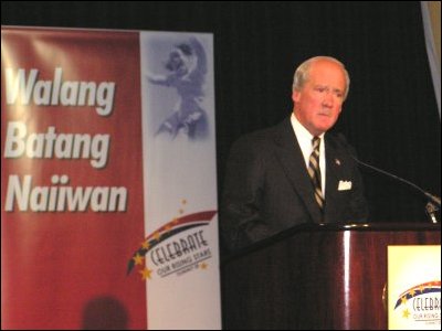 Deputy Secretary Hickok speaks at the commencement of the OELA NCLB Summit at the Washington Hilton Hotel in Washington, D.C. (October 5, 2004).