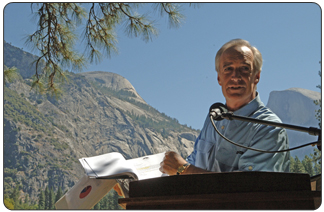 Secretary Kempthorne made the announcement with National Park Service
      Director Mary Bomar at Yosemite National Park, and said, "These proposals,
      and the ones to follow over the next 9 years, represent the cornerstones
      of a new century for the National Park Service and a new era of partnership
      with the American people.”