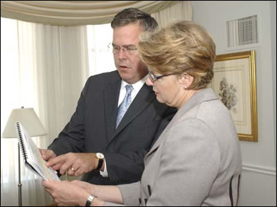 Secretary Spellings with Governor Bush at the National Assessment Governing Board meeting.