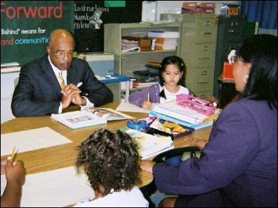 Secretary Paige with students at Parklane Elementary School, East Point, Georgia.