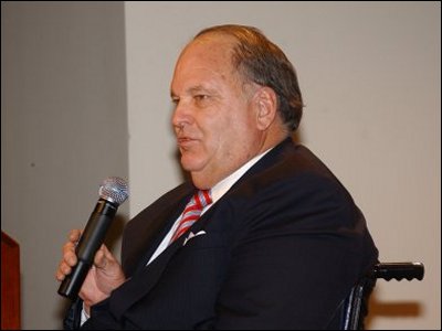 John Hager speaks at the ceremony where he is sworn in as Assistant Secretary for Special Education and Rehabilitative Services.