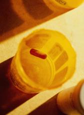 Fotografía de un envase de pastillas casi vacío