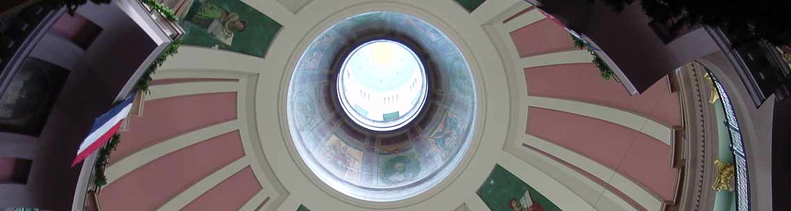 Looking up inside the dome of the Old Courthouse