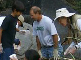 USGS personnel teach sampling techniques