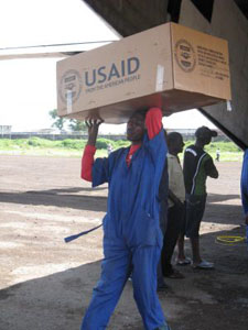 Photo: First U.S. Flight with Humanitarian Goods Arrives in Democratic Republic of Congo - click for high-resolution photo gallery