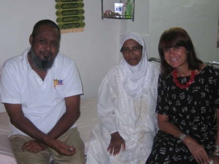 Ambassador Lisa Bobbie Schreiber Hughes with Imam Nadjierbux Madarun