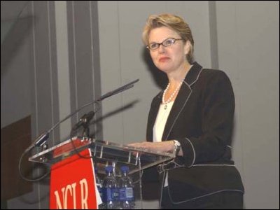 Secretary Spellings takes the stage at the National Council of La Raza 2005 conference in Philadelphia.