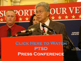 Chairman Akaka leads a Press Conference on PTSD
