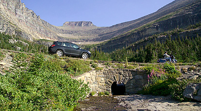 Picture of Lunch Creek and the Going-to-the-Sun Road