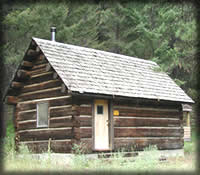 [PHOTO: Teanaway Guard Station Rental]