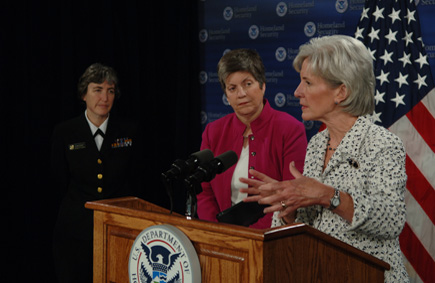 Secretary Sebelius meets with Secretary Napolitano at the Department of Homeland Security. Following their meeting, they held a news conference with the CDC’s Dr. Anne Schuchat on the joint response to the virus. (HHS Photos by Chris Smith)