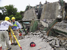 Photo of ERT personnel working with the NTSB