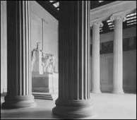 Photograph of the Lincoln Memorial (courtesy of the Library of Congress)