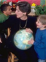 Photo of Carol Browner with children