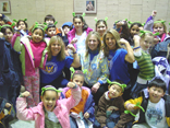 Dot Richardson, Melissa Johnson and Denise Austin with Kids from the Shrek Event