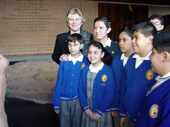 Subsecretaria Hughes, Neftalí Galván y estudiantes