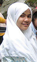 Nursyamsiah Shamsuddin of Malaysia studies engineering at the University of Virginia