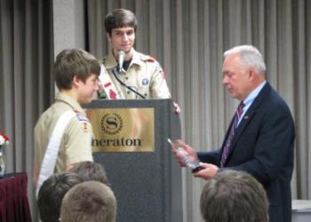 Boy Scouts thank Congressman Kline