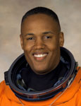 Alvin Drew (NASA Photo JSC2007-E-034405)