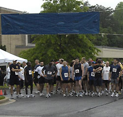 Photo of runners at the start line.