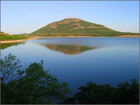 Lake Lawtonka with Mt. Scott in background