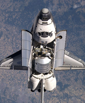 iss011e11255 -- Space Shuttle Discovery