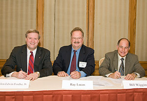 (L to R)  Edwin G. Foulke, Jr., former-Assistant Secretary, USDOL-OSHA; Ray Lucas, NASF President; and Bill Wiggins, Chair, NASF Government Advisory Committee; sign a national Alliance on May 1, 2007.