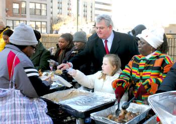 Congressman Brady observes at an event to feed the homeless at the Philadelphia African American Museum on Martin Luther King Jr. Day 2008.