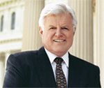 Senator Kennedy, recipient of the Secretary's Lifetime Achievement Award