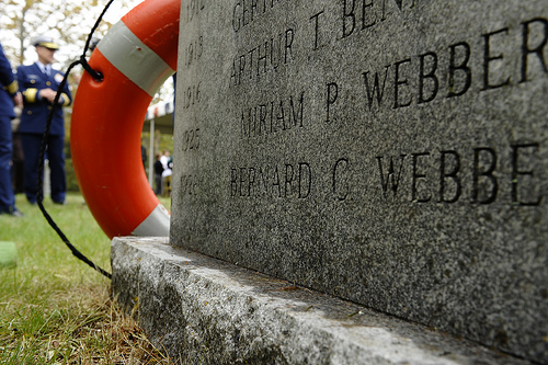 Photos: Bernard Webber Memorial 09MAY09 - Photo 3 of 3