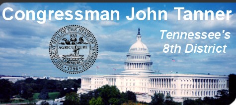 Wide view of U.S. Capitol Building with foreground image of the Seal of the State of Tennessee