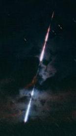 A Leonid fireball, copyright 1998, Lorenzo Lovato, all rights reserved