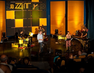 Jazzon Quintet performing