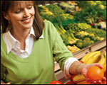 Photo: Women grocery shopping.