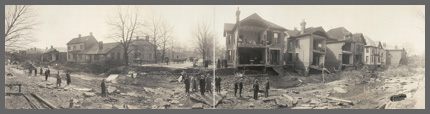 Panoramic view of the damage from a flood in Chillicothe, Ohio, 1913