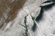 Snow Along the East Coast 