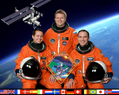 IMAGE: Expedition 4 crew.