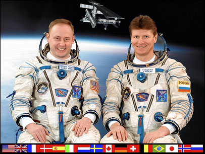 The Expedition 9 crew