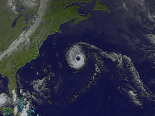 Hurricane Erin on 9-10-01 as seen through VIRS-IR and GOES-IR.  MODIS-bluemarble is in the background.