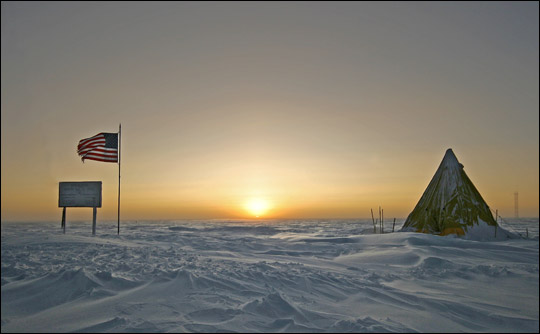 Spring Sunrise Over South Pole