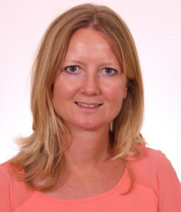 Dr Nicole van Deursen