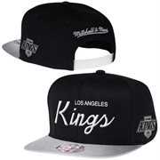 Los Angeles Kings Mitchell & Ness Reflective Hat - Black